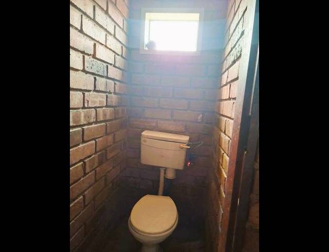 1 BEDROOM HOUSE FOR SALE IN MANKWENG